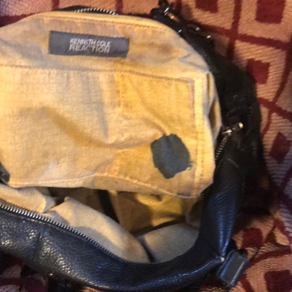 Kenneth Cole Handbag - Picture 7 of 8